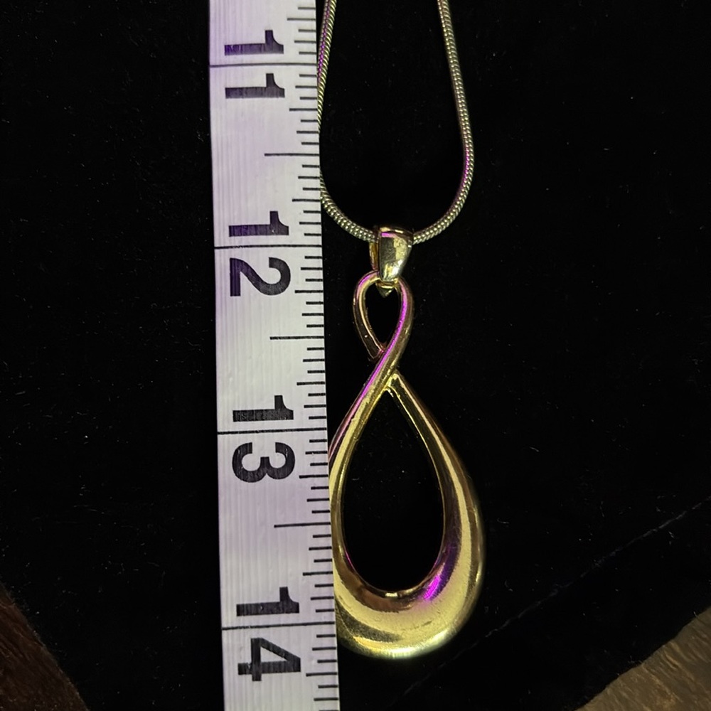 24” Teardrop Necklace and Earring Set - Picture 2 of 3